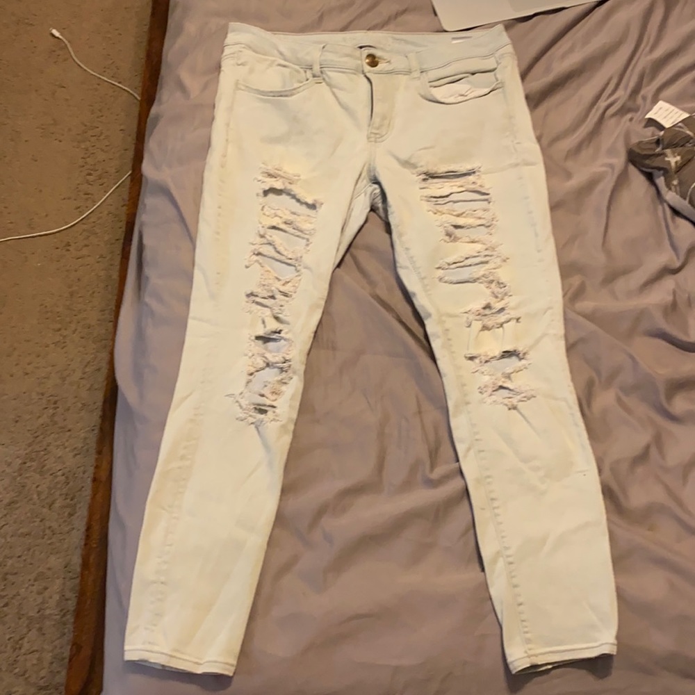 AE Ripped skinny jeans